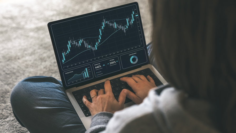 Beleggen via een laptop