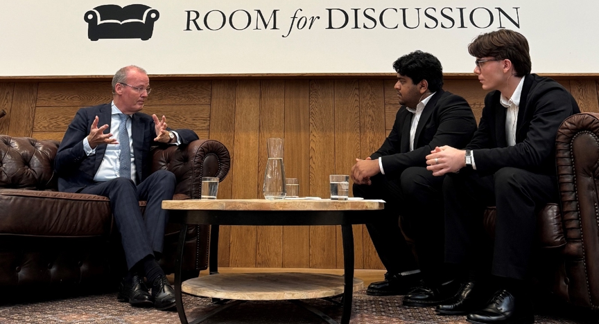 Klaas Knot bij Room for Discussion.