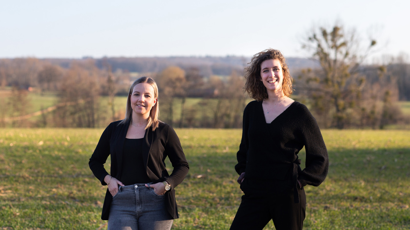 Judith Lonis en Lois Vanhautem Judith Lonis en Lois Vanhautem