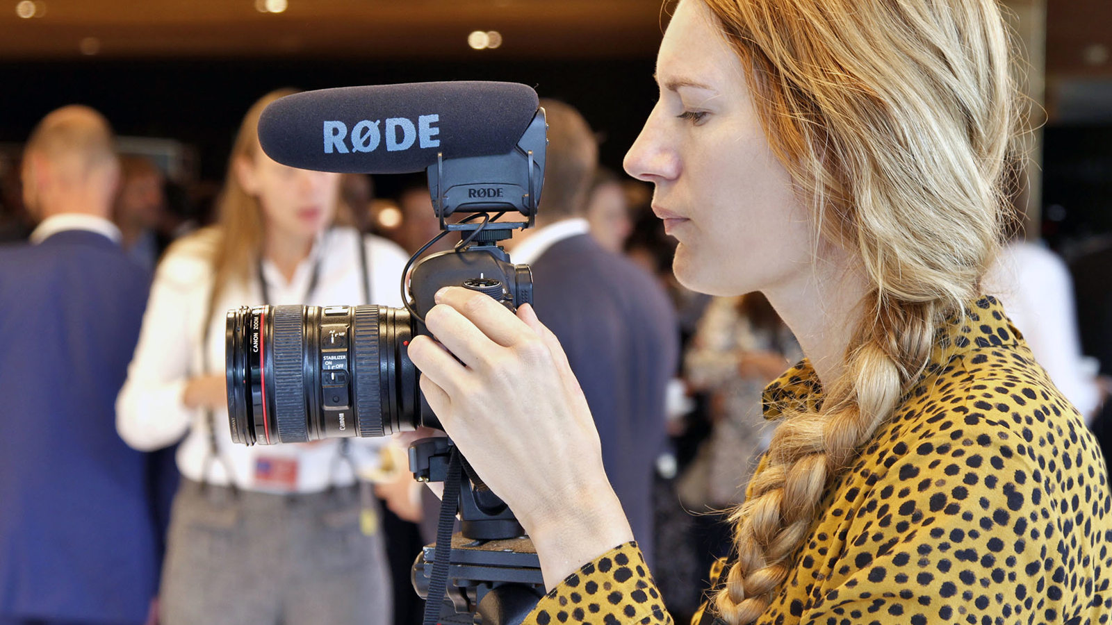 Fotografe die een foto maakt