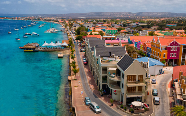 Een luchtfoto van het eiland Bonaire.