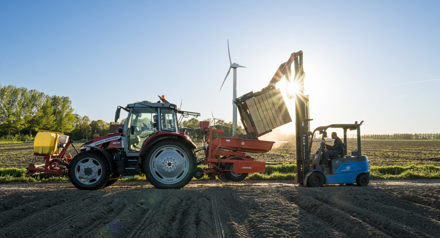 Tractor op het land